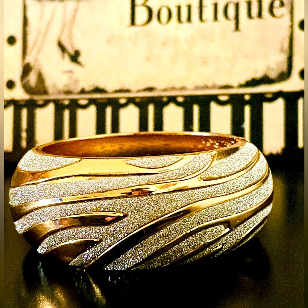 Chunky Vintage Two Tone Gold and Silver Clamper Bracelet - Picture 8 of 8